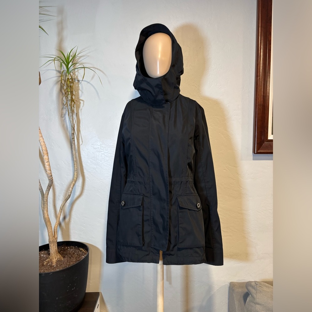 Vintage Abercrombie and Fitch Black Nylon Parka Water and wind resistant